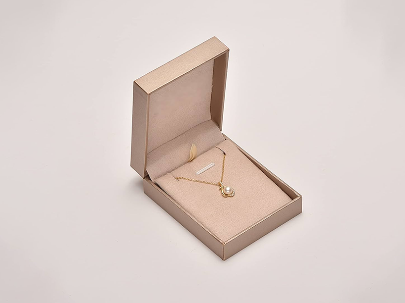 Pendant Boxes